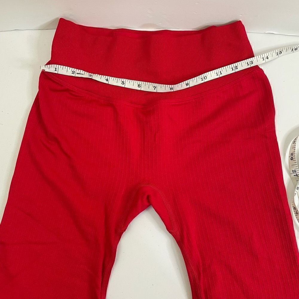 PINK| Active| Seamless| Legging| With backside Pocket - Picture 7 of 13